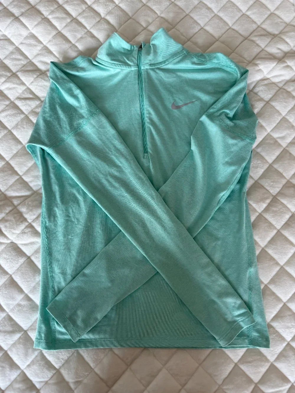 mint Nike pullover